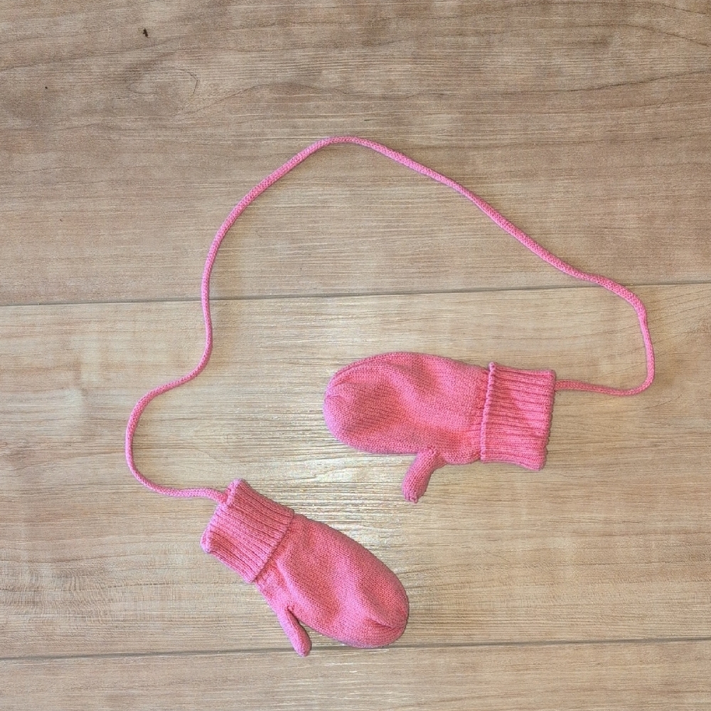 HA Mouse Mittens On A String Sz Small 2-5 Yrs